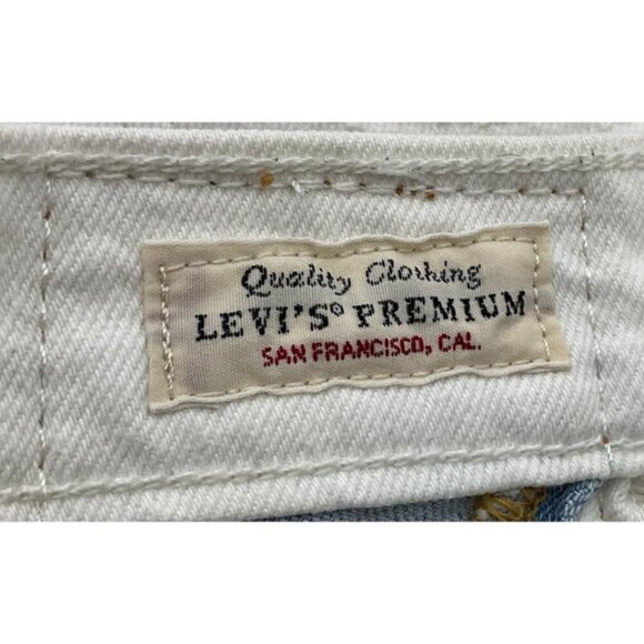 Levi's 501T Two-Tone Mid-Rise Cropped Tapered Button-Fly Jeans - Women's Size 27 - Picture 13 of 16